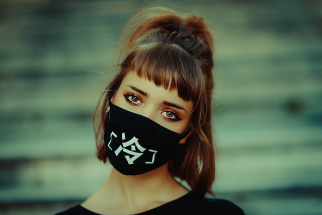 girl in mask